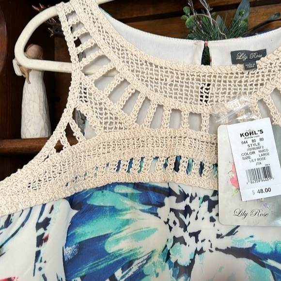 LILY ROSE Crochet Detail Sleeveless Watercolor Floral Shift Dress, Sz Large,NWT. - Picture 4 of 9